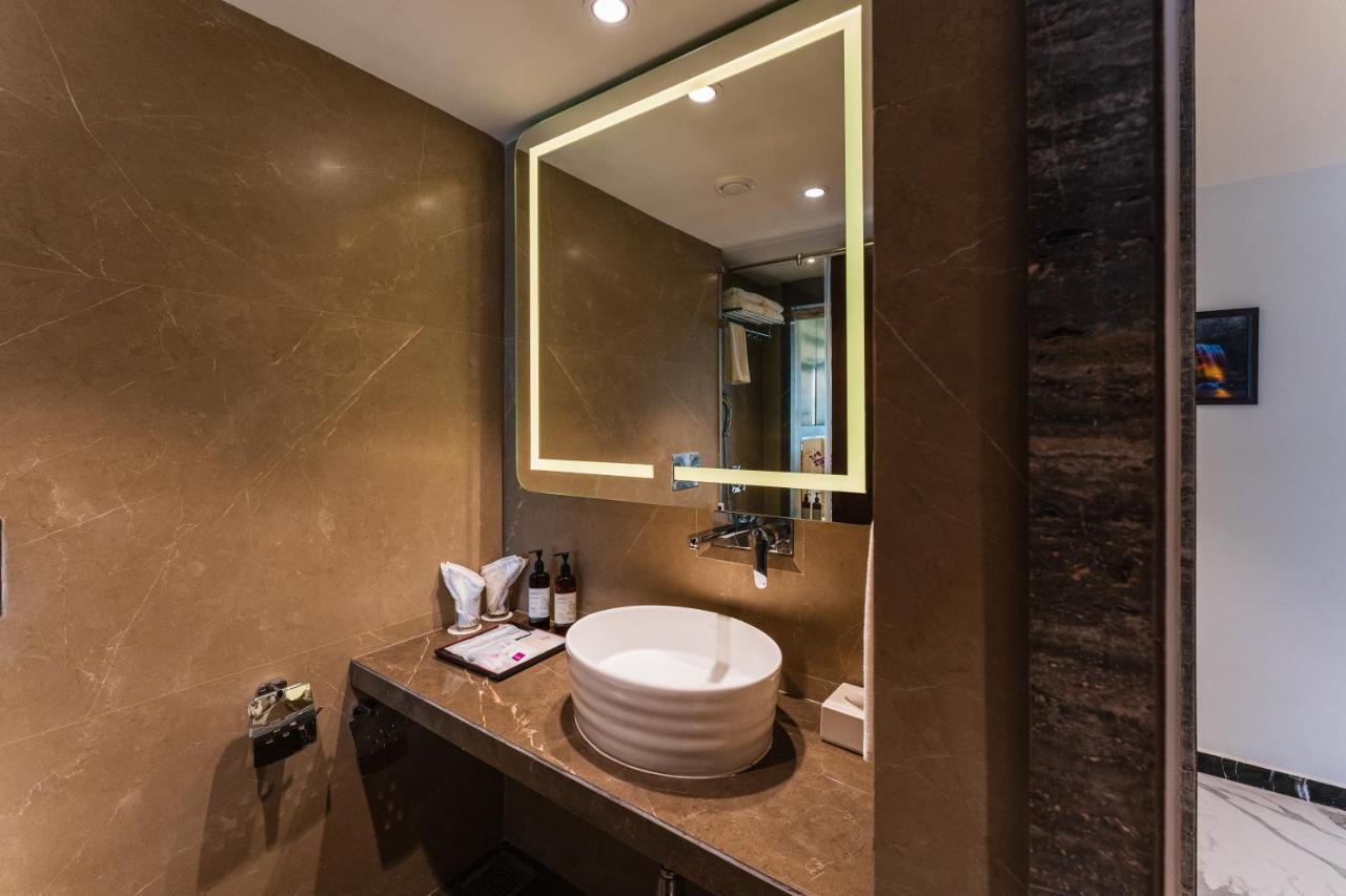 Regenta Central Imperial Candolim Goa מראה חיצוני תמונה